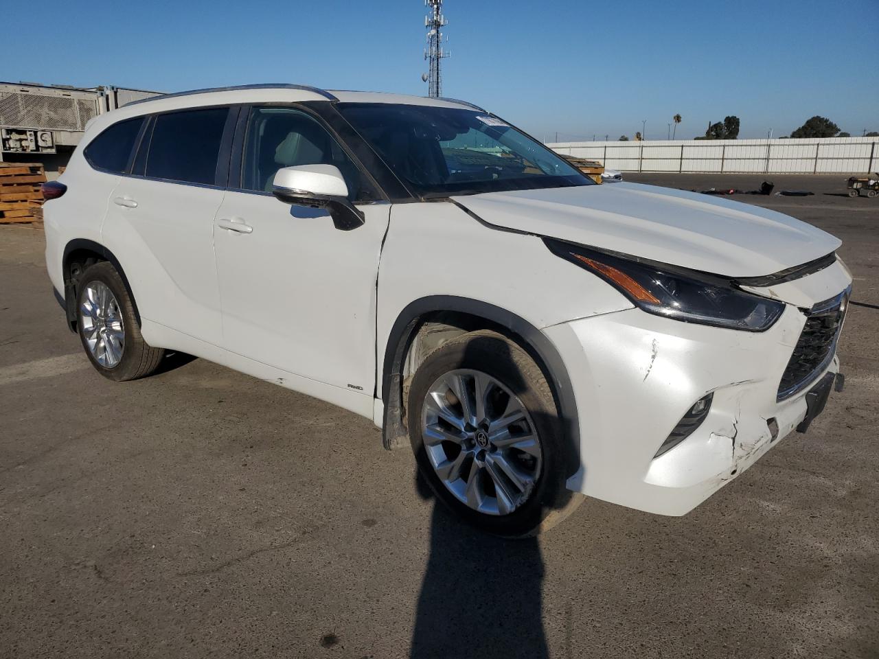 Lot #2926212417 2022 TOYOTA HIGHLANDER