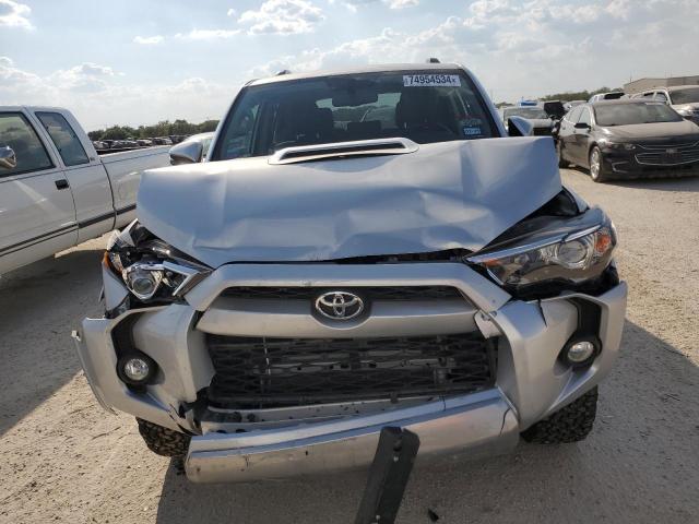 VIN JTEBU5JR4K5633027 2019 Toyota 4runner, SR5 no.5