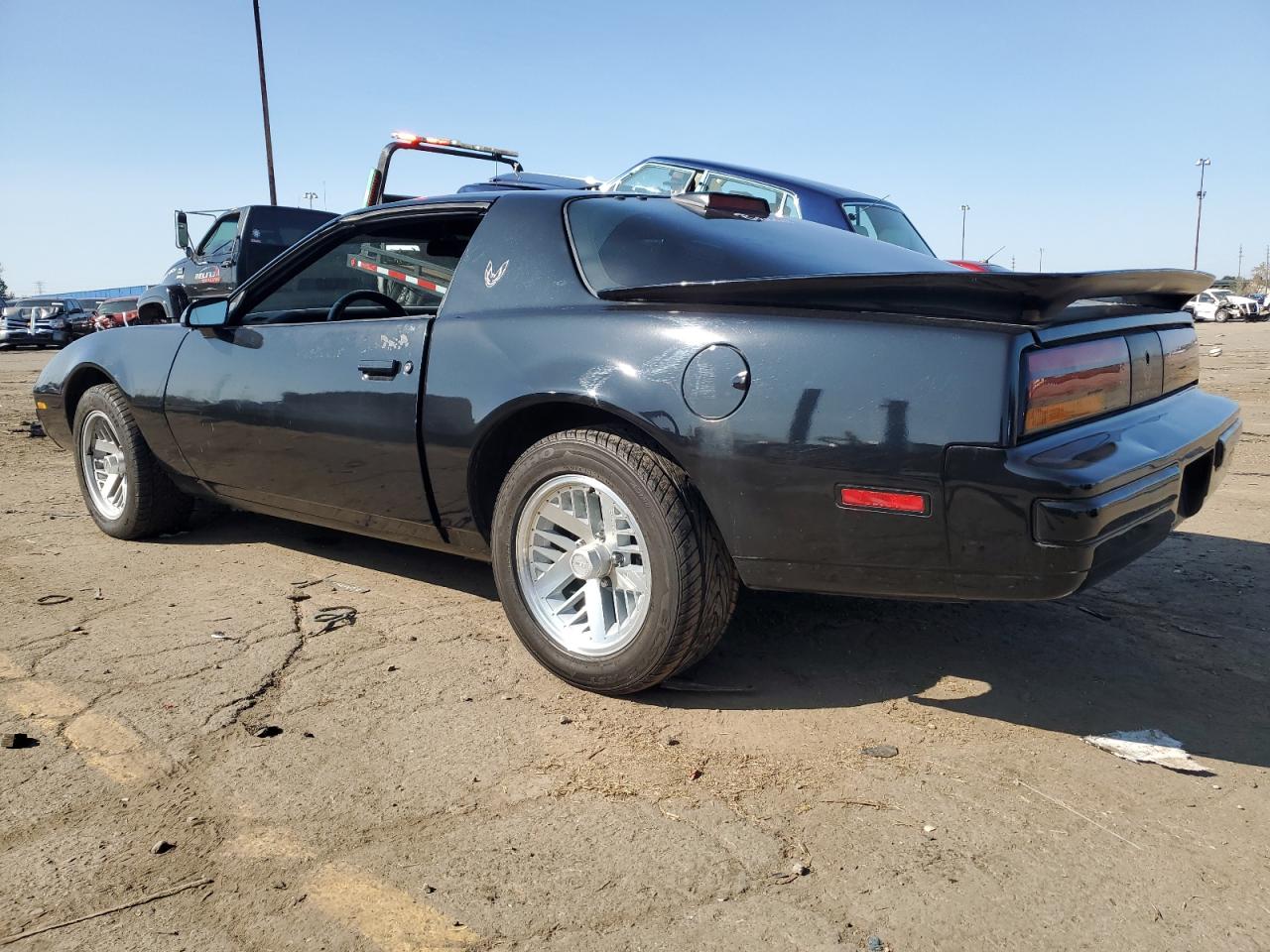 Lot #2923314541 1989 PONTIAC FIREBIRD B