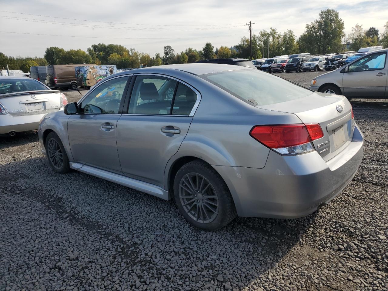 Lot #2957631994 2011 SUBARU LEGACY 2.5