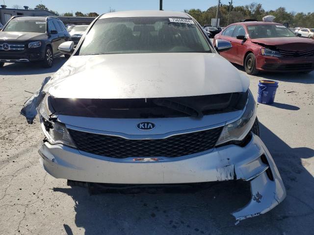 VIN 5XXGT4L38GG029192 2016 KIA Optima, LX no.5