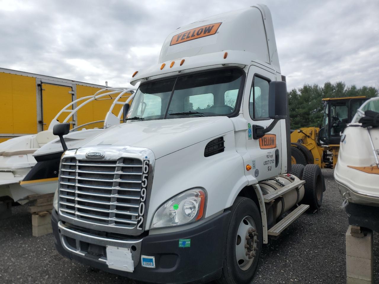 Lot #3006202499 2014 FREIGHTLINER CASCADIA 1