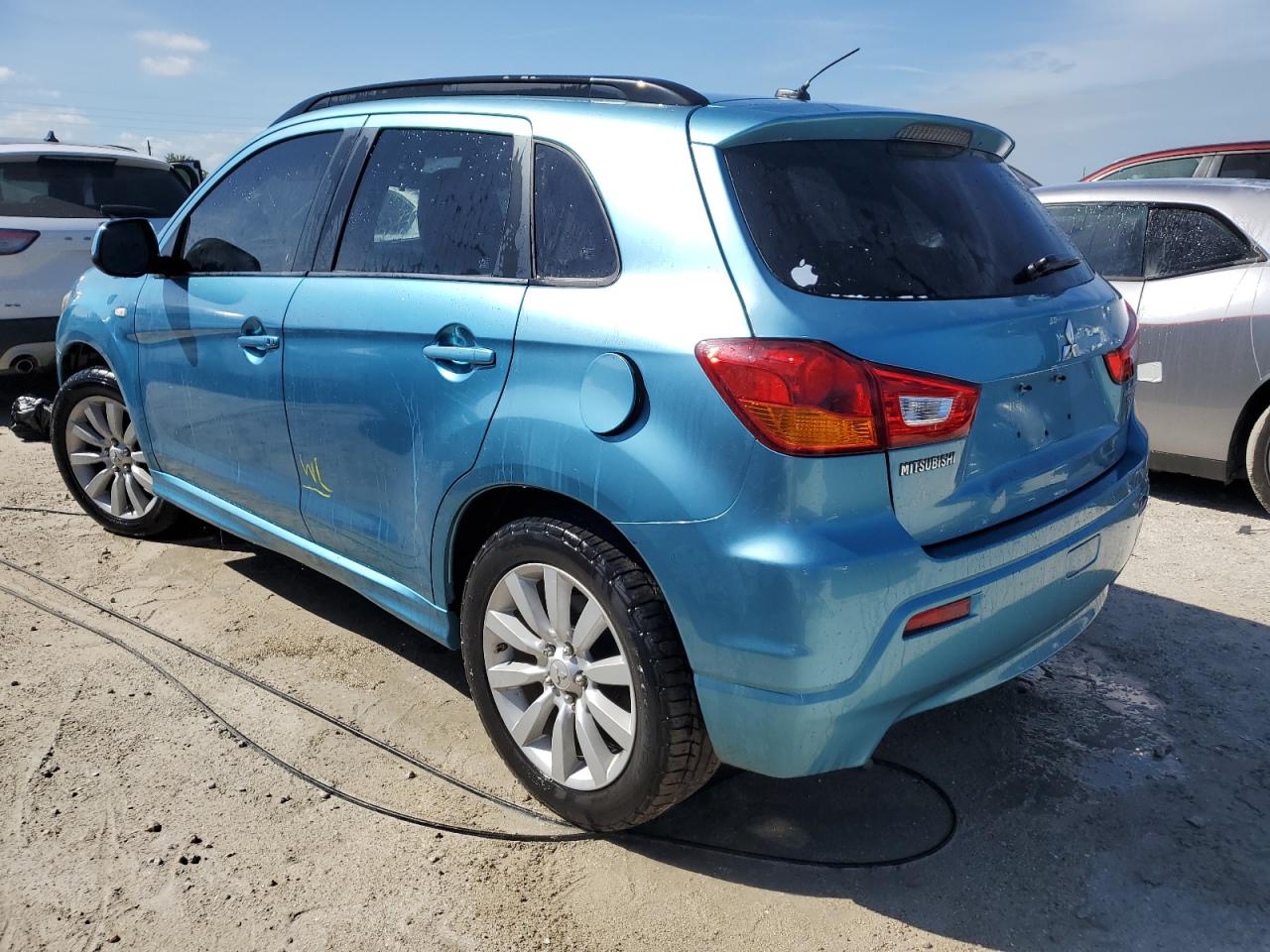 Lot #2972323496 2011 MITSUBISHI OUTLANDER