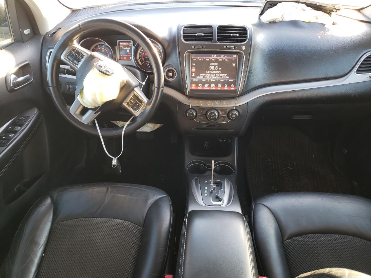 DODGE JOURNEY CROSSROAD