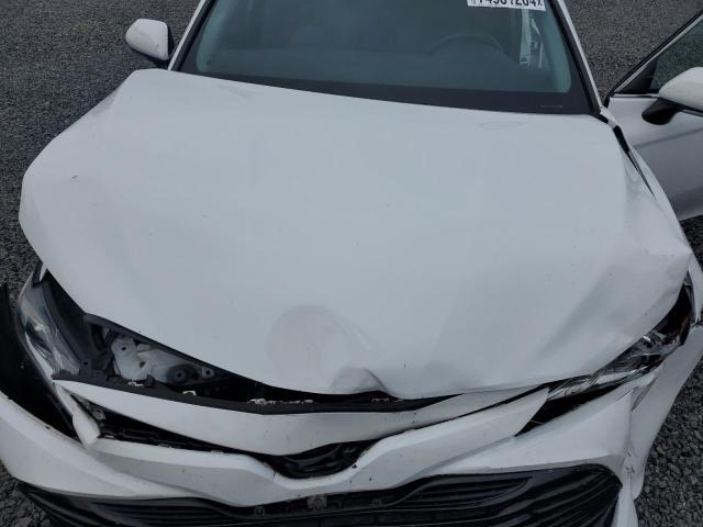 VIN 4T1B11HK1JU116895 2018 Toyota Camry, L no.11