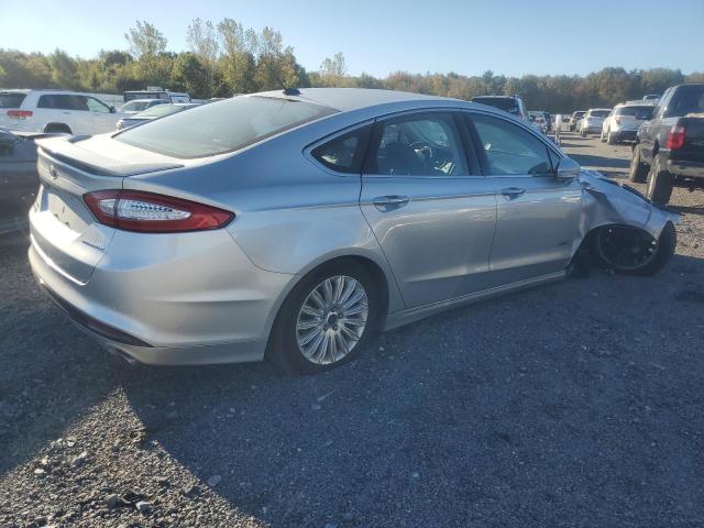 VIN 3FA6P0SUXER263888 2014 Ford Fusion, Titanium Phev no.3