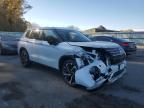 MITSUBISHI OUTLANDER photo