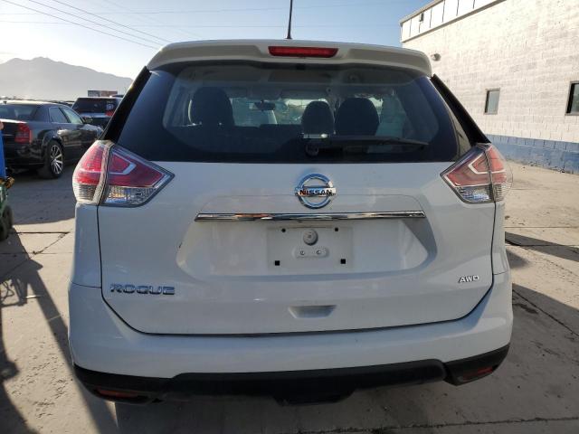 2015 NISSAN ROGUE S - KNMAT2MV8FP580000