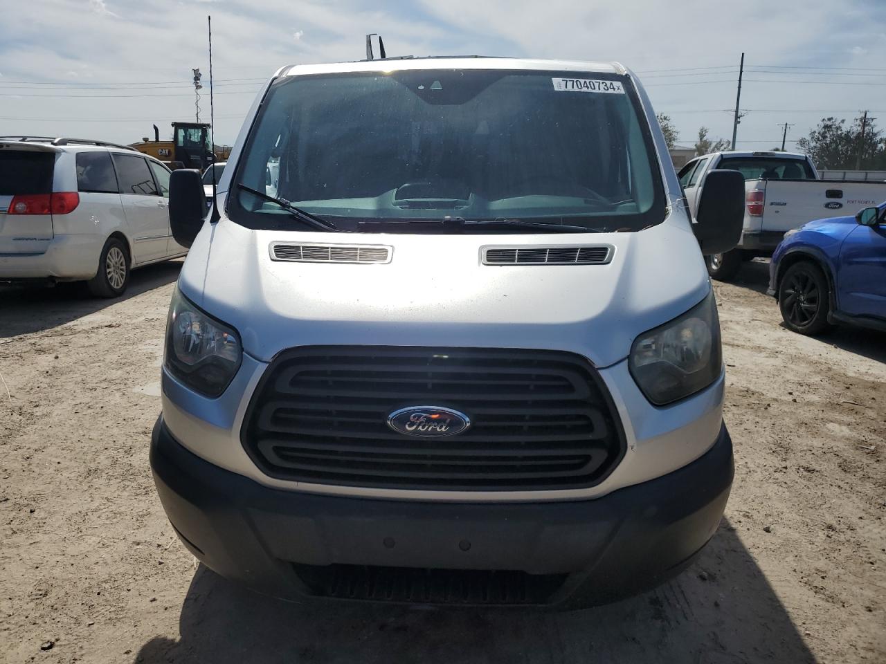 Lot #2977139168 2017 FORD TRANSIT T-