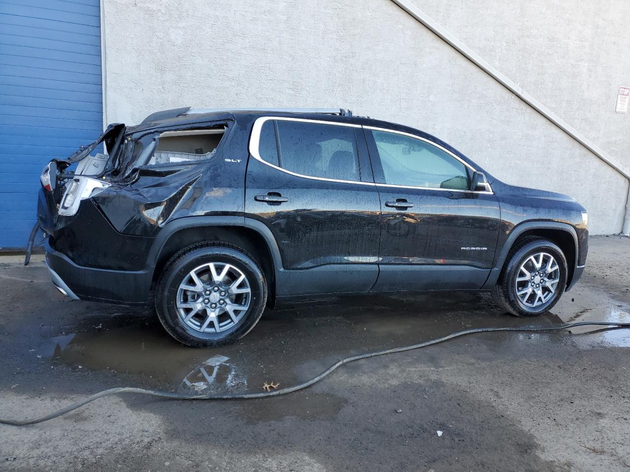 Lot #2989217618 2023 GMC ACADIA SLT