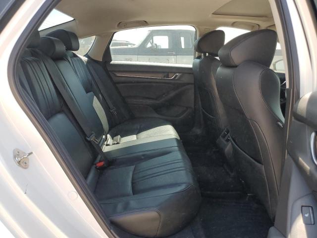 2018 HONDA ACCORD TOU - 1HGCV2F96JA005085