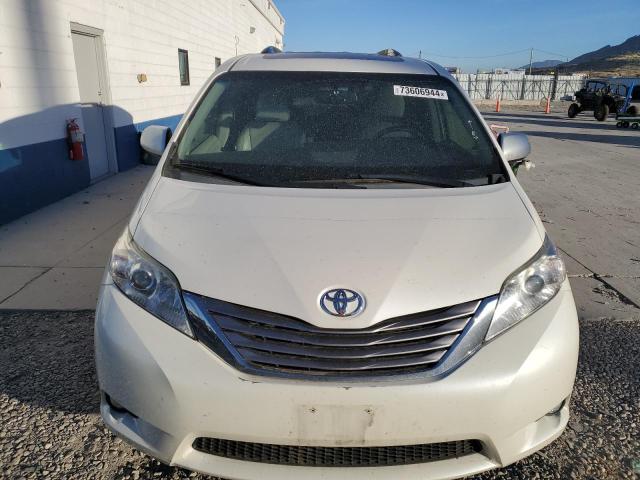 VIN 5TDYK3DC8FS689374 2015 Toyota Sienna, Xle no.5