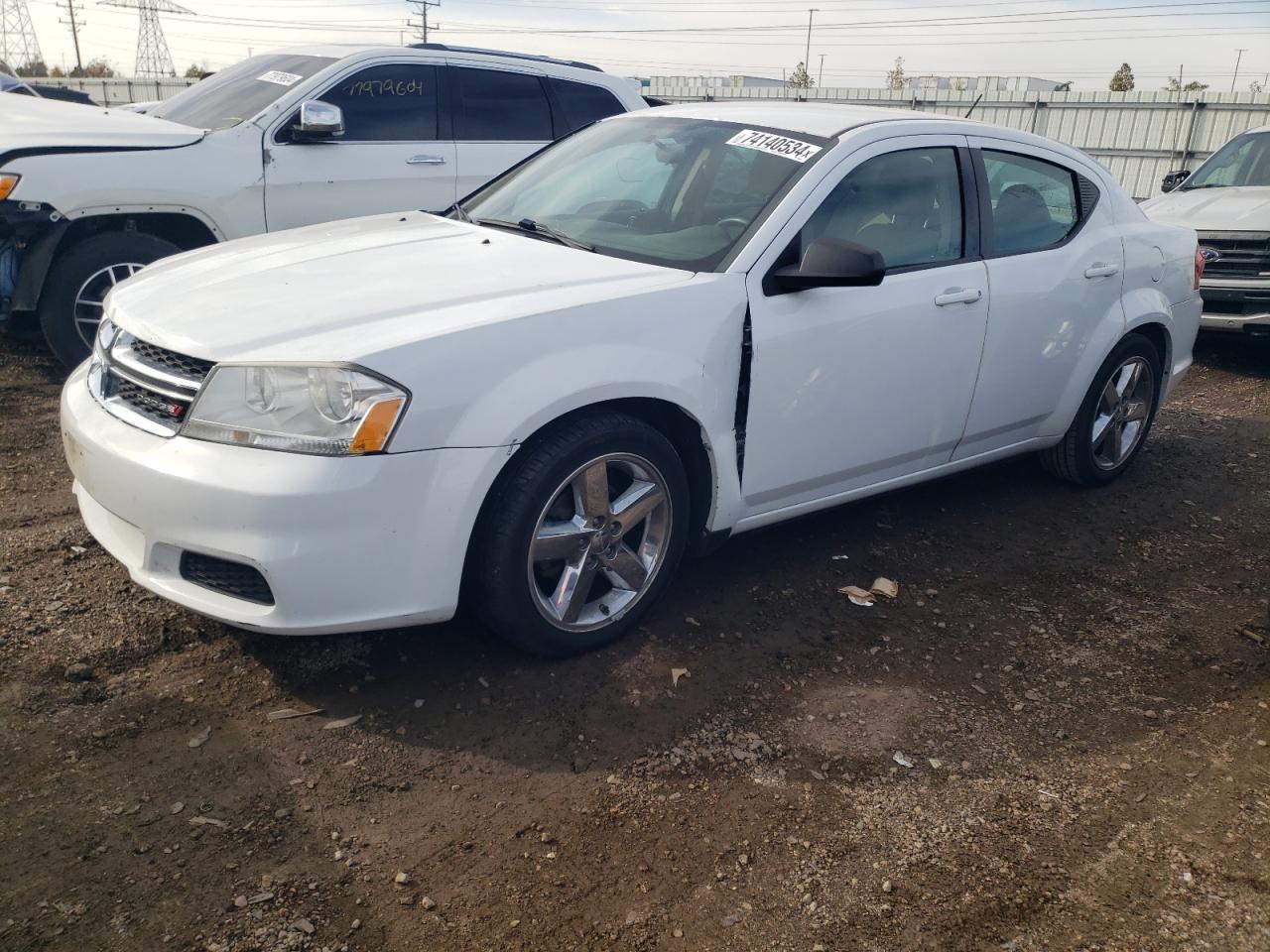  Salvage Dodge Avenger