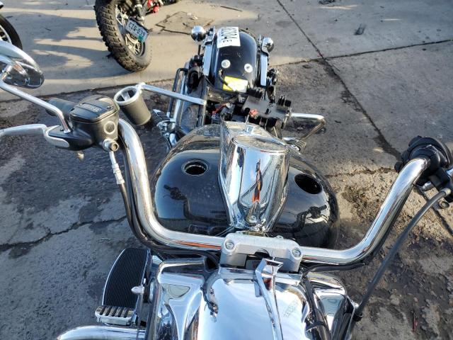 2011 HARLEY-DAVIDSON FLHR - 1HD1FB412BB670415