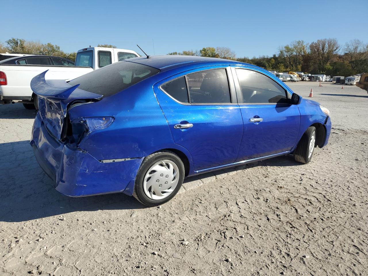 Lot #2936034555 2015 NISSAN VERSA S