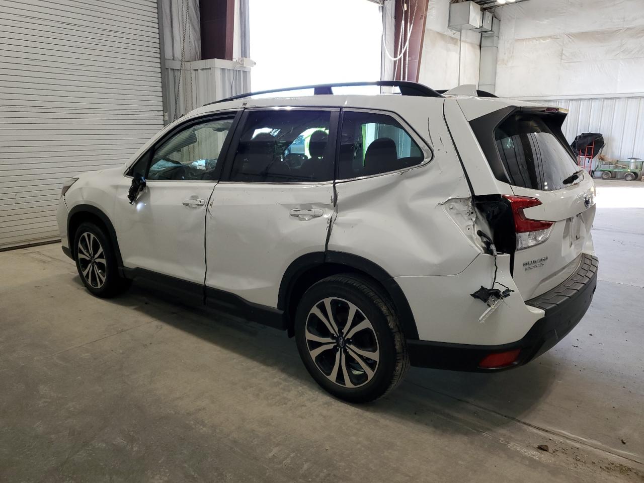 Lot #2989294996 2021 SUBARU FORESTER L