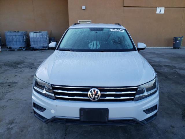 VIN 3VV1B7AX1KM050099 2019 VOLKSWAGEN TIGUAN no.5