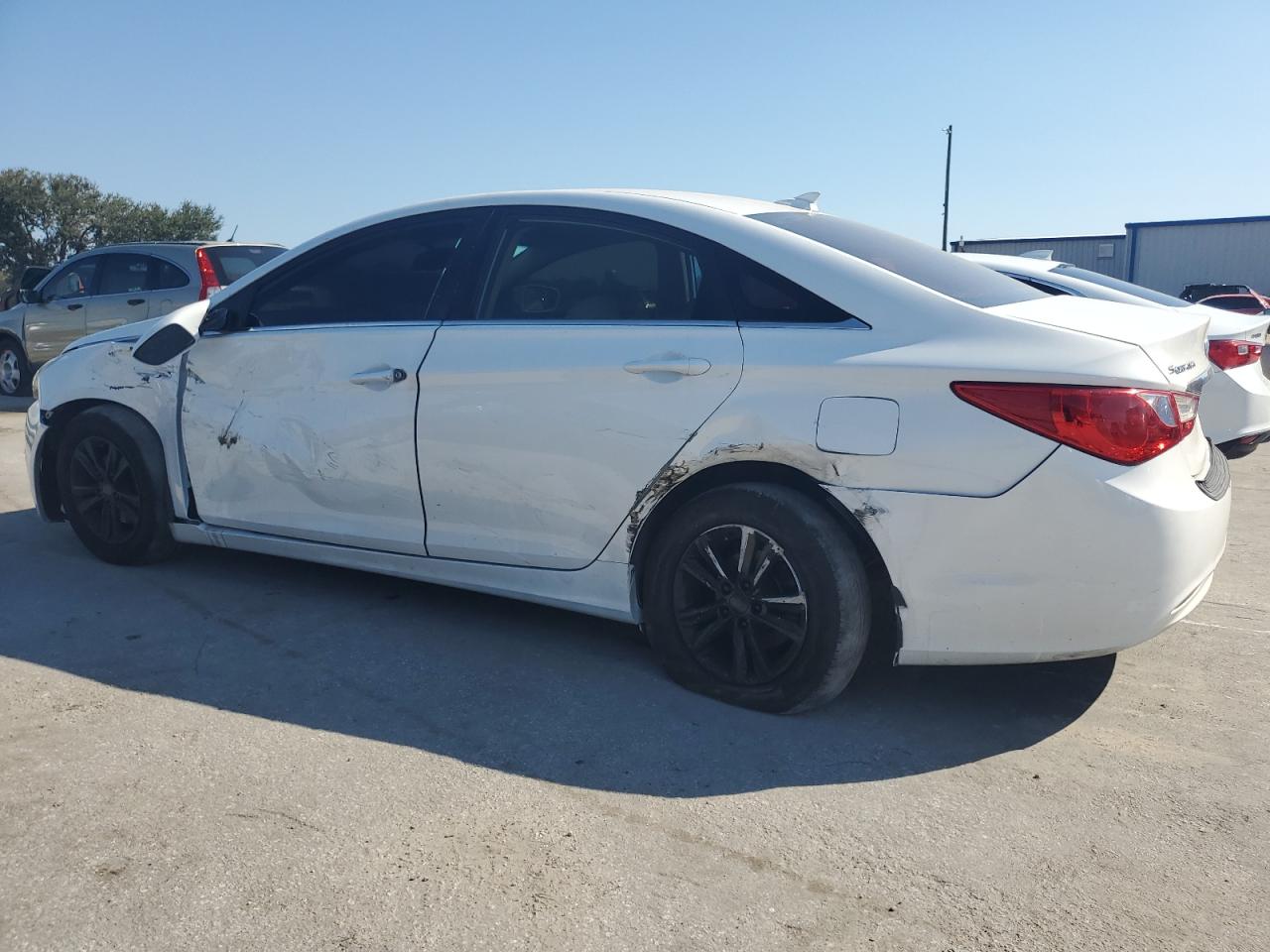 Lot #2926084766 2013 HYUNDAI SONATA GLS