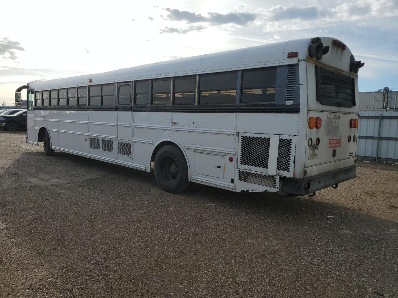 Lot #2940726562 2005 THOMAS SCHOOL BUS