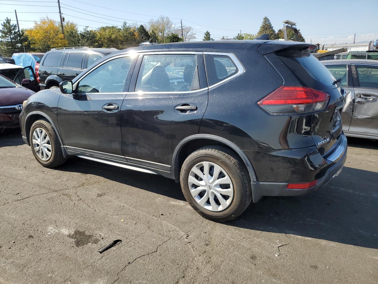 Lot #2998930665 2017 NISSAN ROGUE S