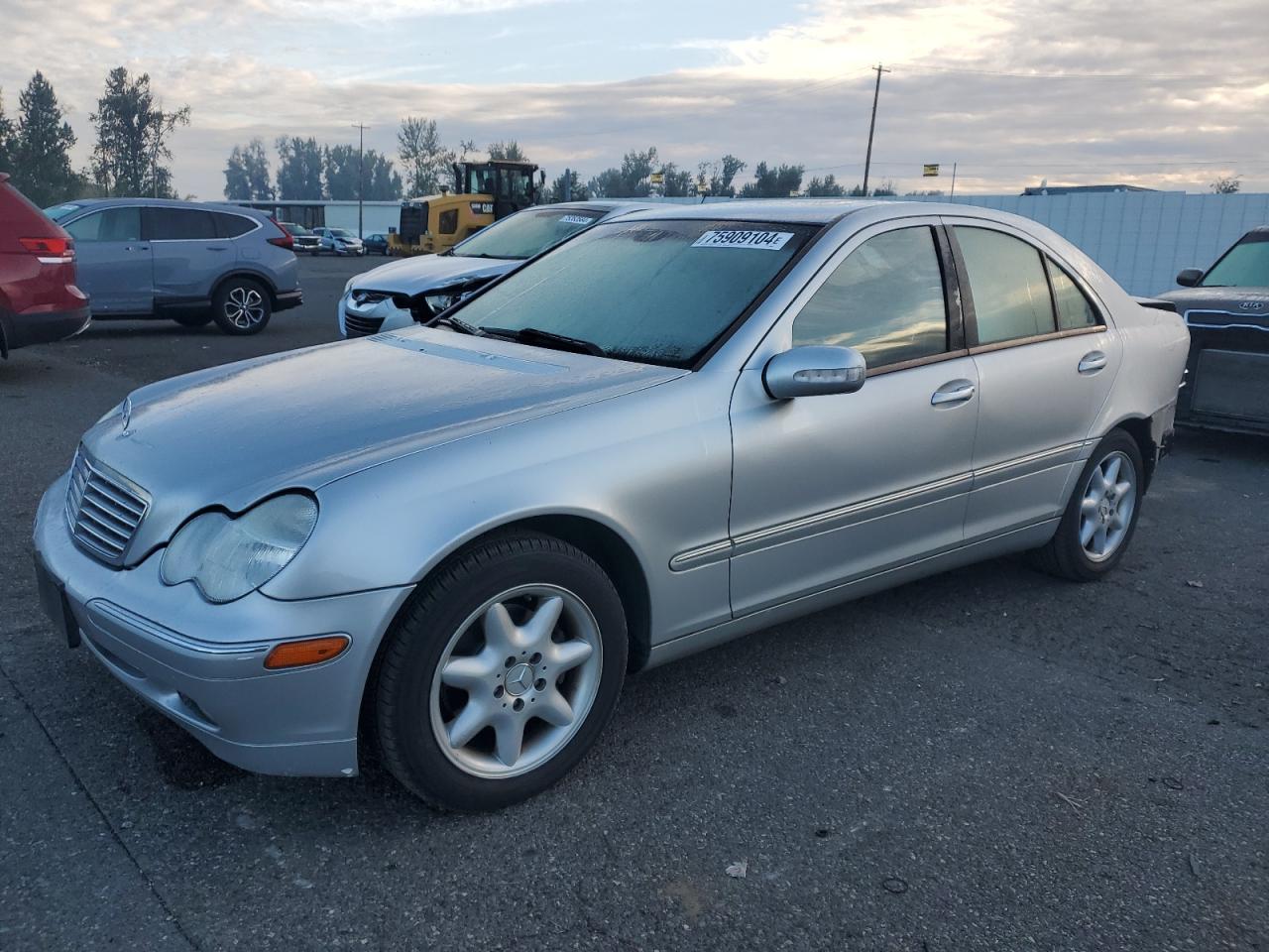 Mercedes-Benz C-Class 2004 C240