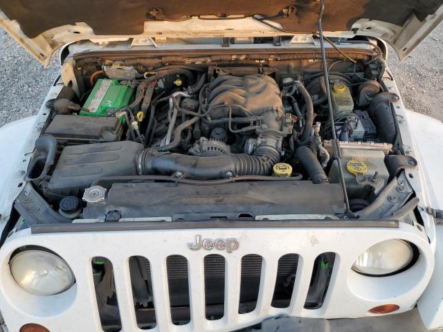 VIN 1C4HJWEG6DL593005 2013 Jeep Wrangler, Sahara no.11