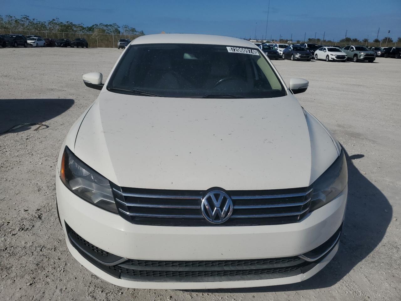 Lot #2956871917 2014 VOLKSWAGEN PASSAT SE