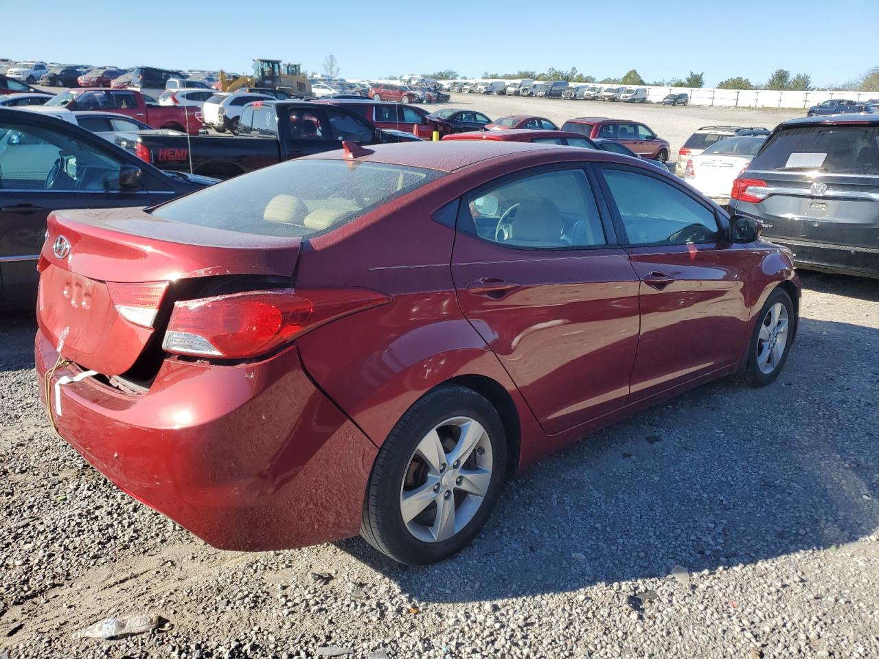 Lot #2986853987 2013 HYUNDAI ELANTRA GL