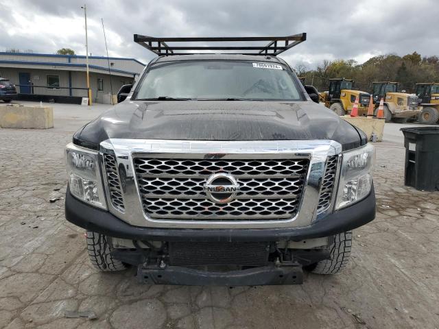 VIN 1N6BA1F4XHN575711 2017 NISSAN TITAN no.5