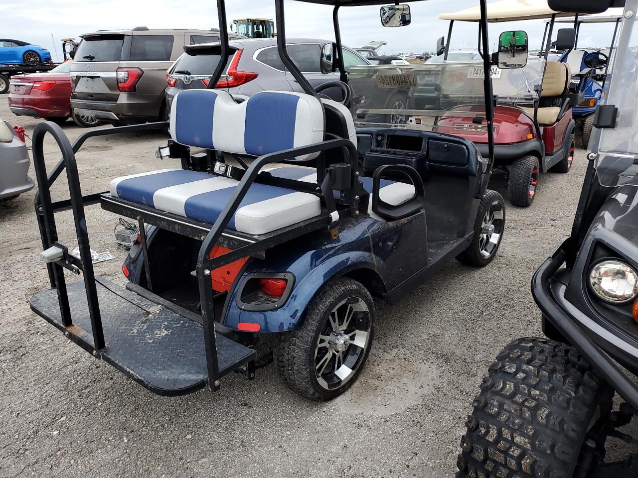 Lot #2947861175 2016 ASPT GOLF CART