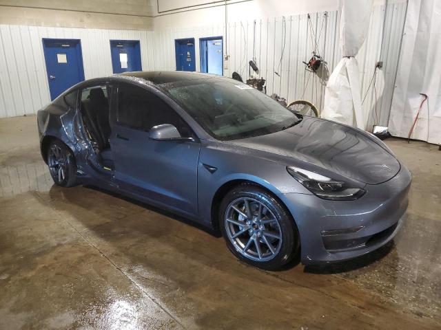 VIN 5YJ3E1EB9NF335622 2022 TESLA MODEL 3 no.4