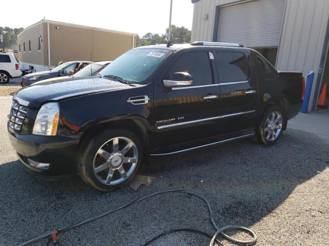 Global Auto Auctions: 2011 CADILLAC ESCALADE E