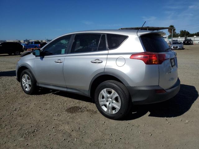 VIN 2T3ZFREV8FW226497 2015 Toyota RAV4, LE no.2