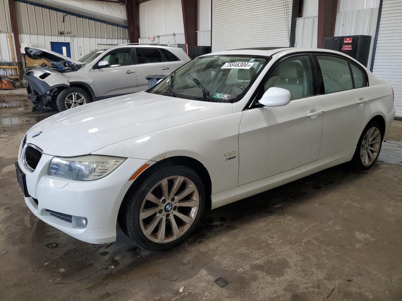 BMW 328i 2011 3-Series