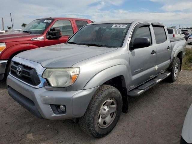 VIN 3TMJU4GN6FM176333 2015 Toyota Tacoma, Double Ca... no.1