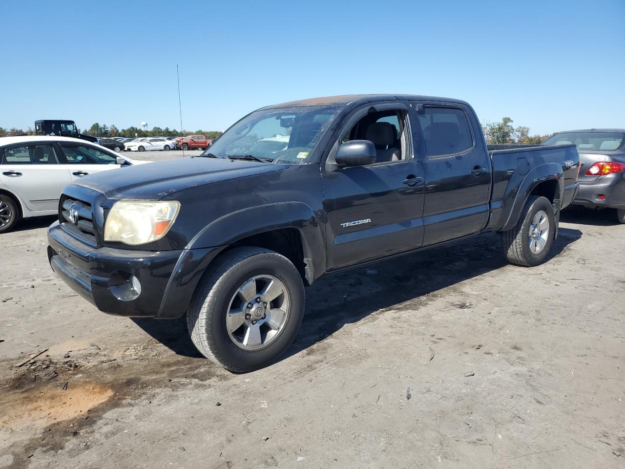  Salvage Toyota Tacoma