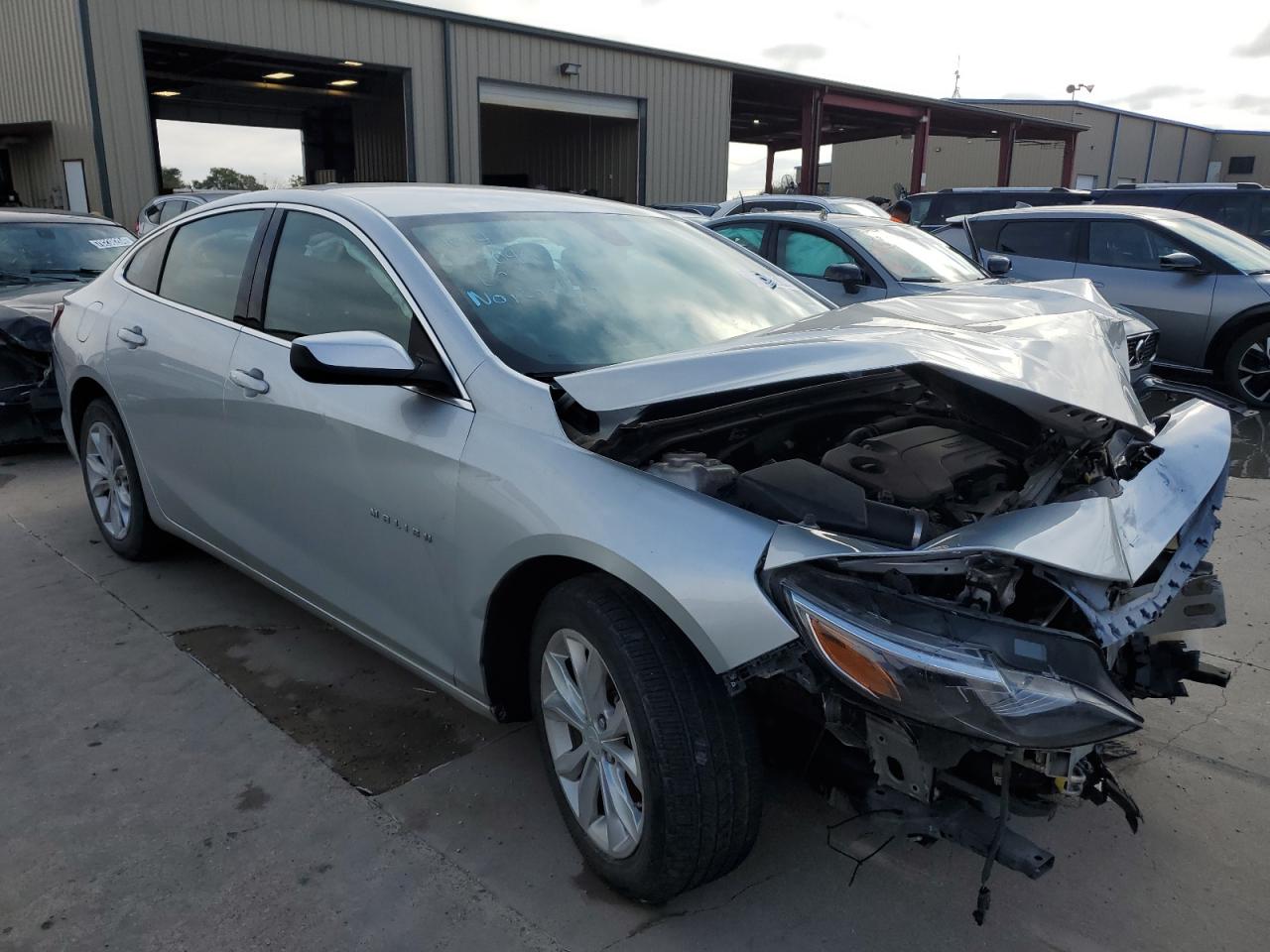 Lot #2989050548 2020 CHEVROLET MALIBU LT