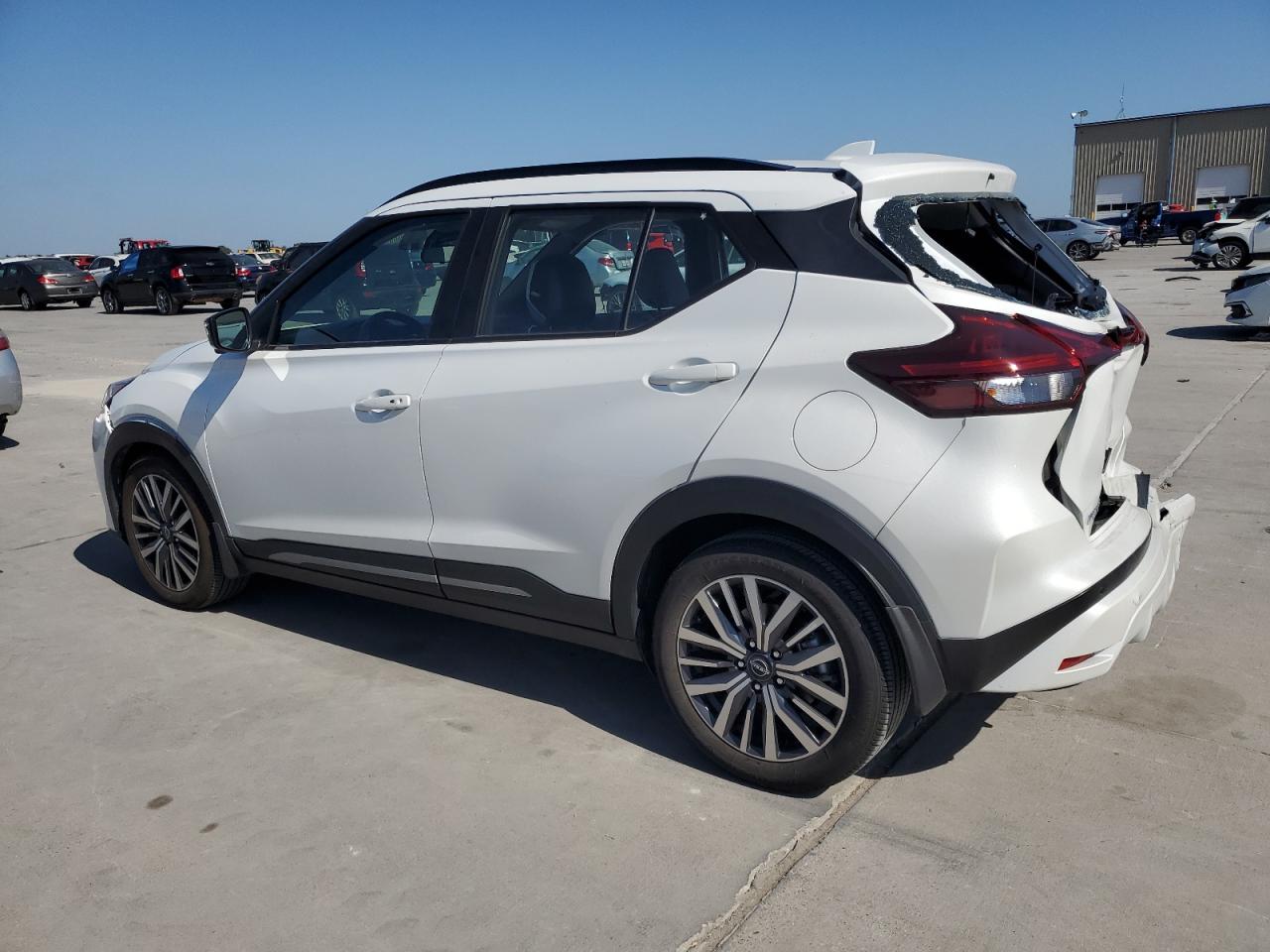 Lot #2943236442 2023 NISSAN KICKS SR