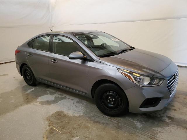 VIN 3KPC24A3XKE077847 2019 Hyundai Accent, SE no.4