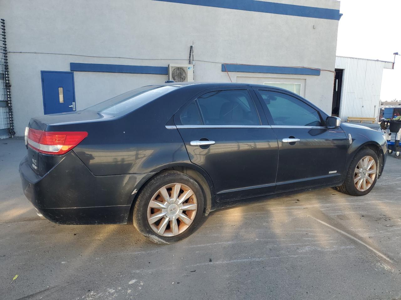 Lot #3028393808 2011 LINCOLN MKZ HYBRID