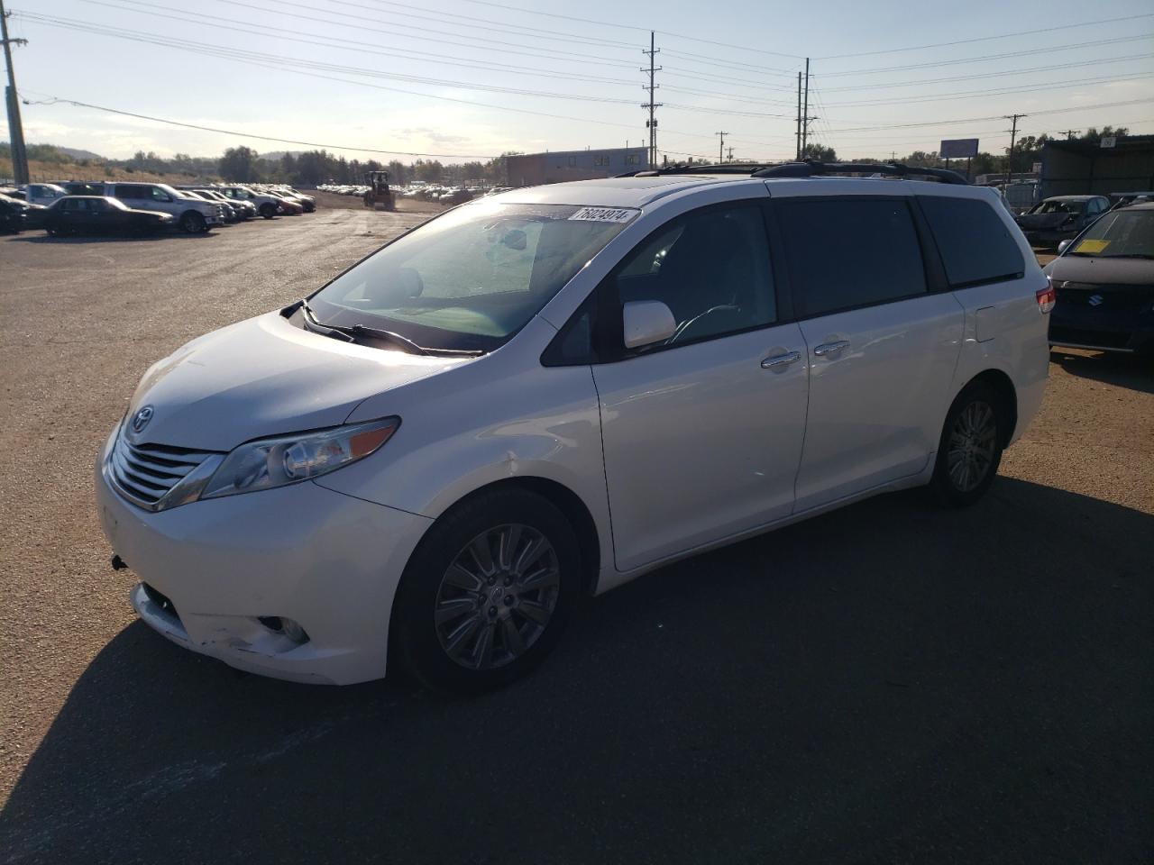 Lot #2919413325 2011 TOYOTA SIENNA XLE