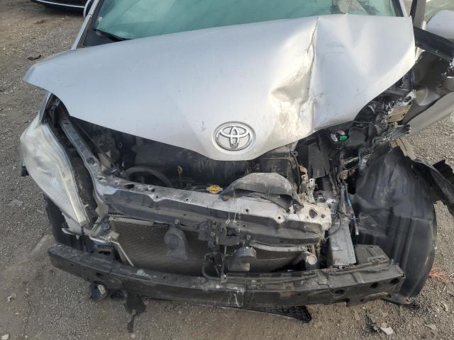 VIN 5TDYK3DC8FS675054 2015 Toyota Sienna, Xle no.12