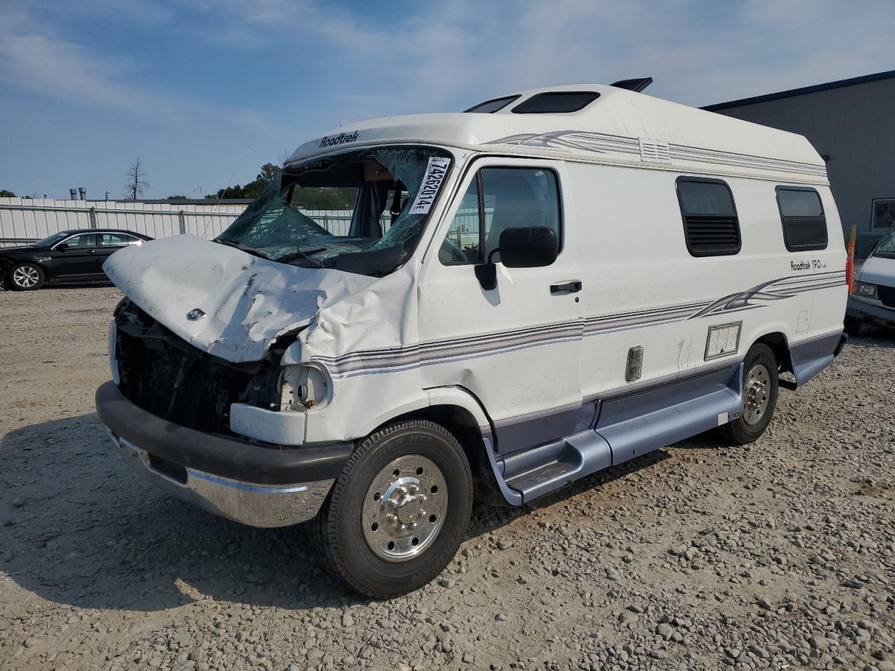 Lot #2960211076 1997 DODGE RAM VAN B3