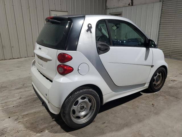 VIN WMEEJ3BA5FK814542 2015 Smart Fortwo, Pure no.3