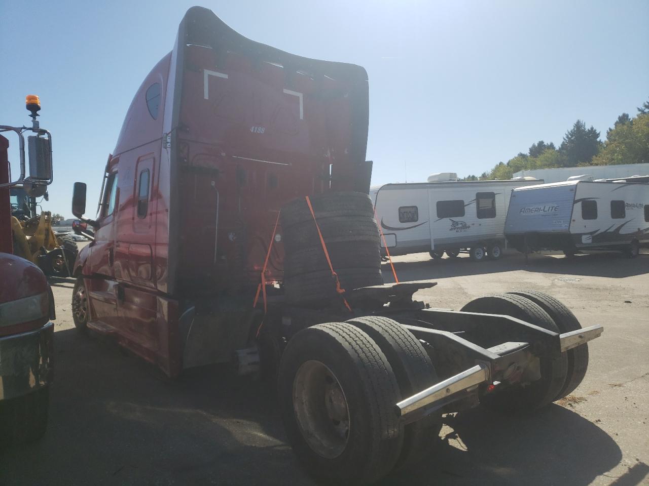 Lot #2912123662 2024 FREIGHTLINER CASCADIA 1