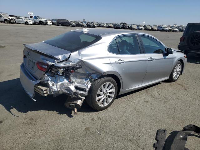 VIN 4T1C11AK5NU620872 2022 TOYOTA CAMRY no.3