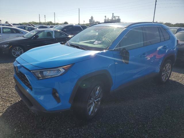 VIN 2T3C1RFVXKC001884 2019 Toyota RAV4, Xle Premium no.1