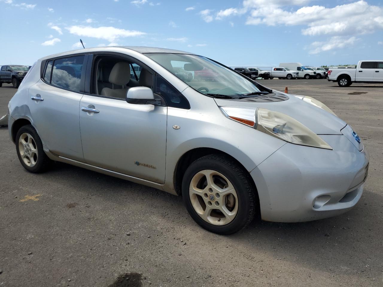 Lot #2946171390 2011 NISSAN LEAF SV