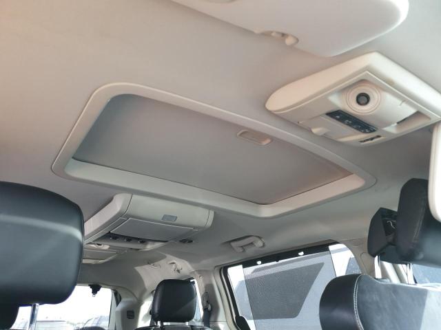 2015 CHRYSLER TOWN & COU - 2C4RC1GG6FR740500