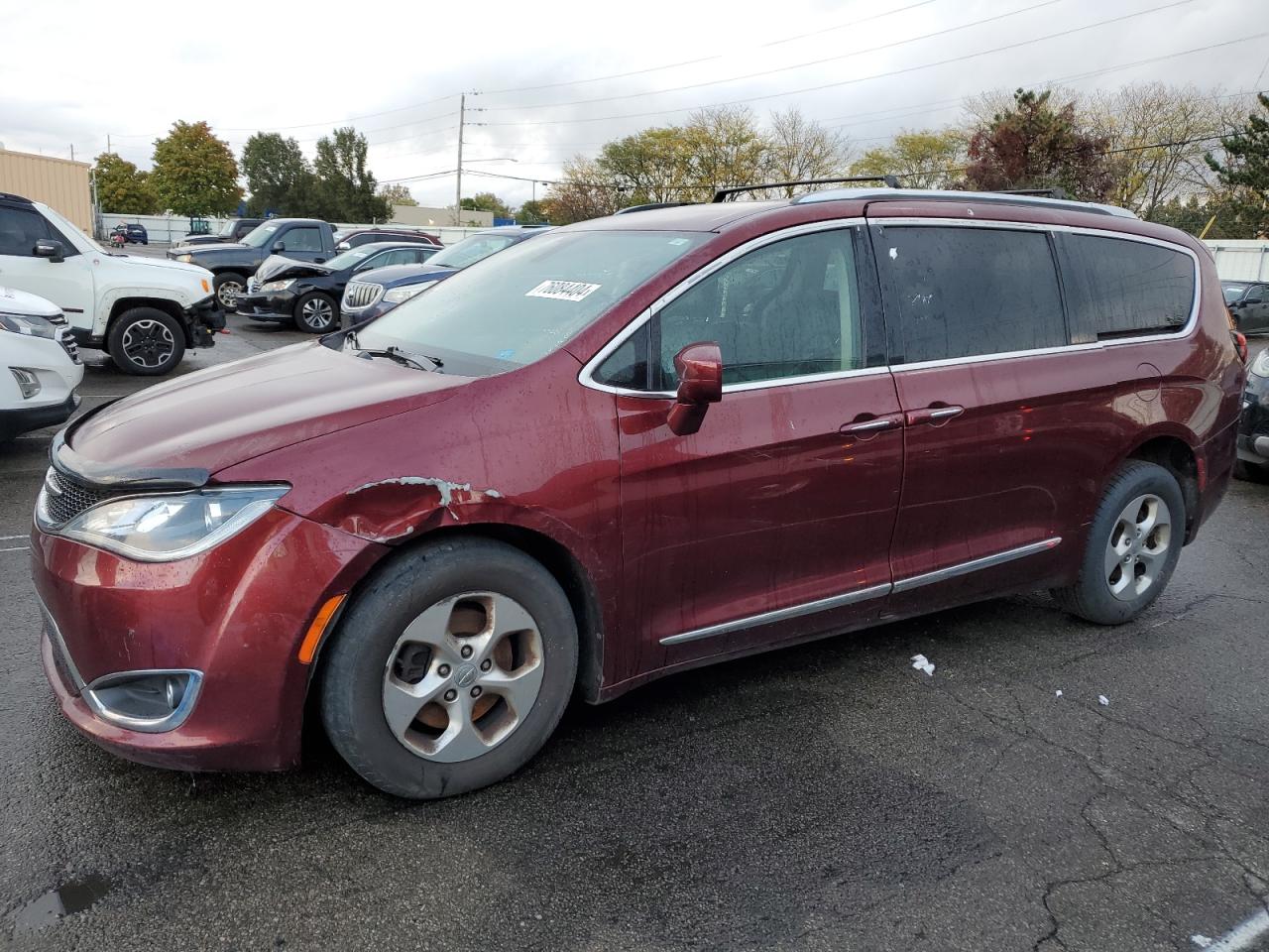 Chrysler Pacifica 2017 RU